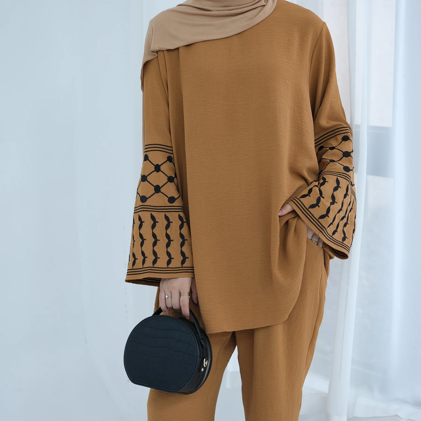 Muslim Women's Modest Tunic Pants Set, Keffiyeh Pattern Embroidery, Casual Dubai Turkish Hijabi Islamic Matching Outfit, Ramadan