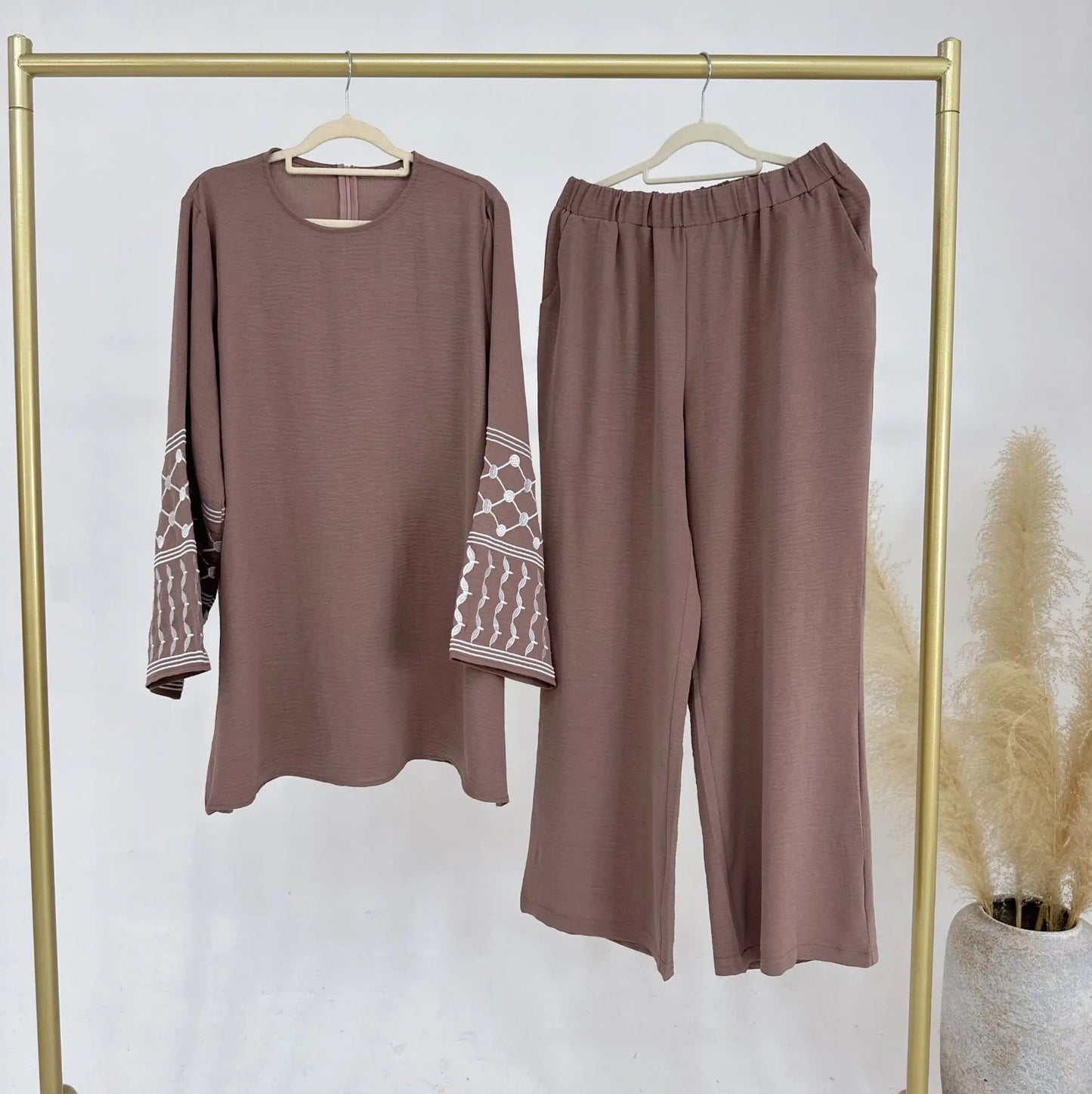 Muslim Women's Modest Tunic Pants Set, Keffiyeh Pattern Embroidery, Casual Dubai Turkish Hijabi Islamic Matching Outfit, Ramadan